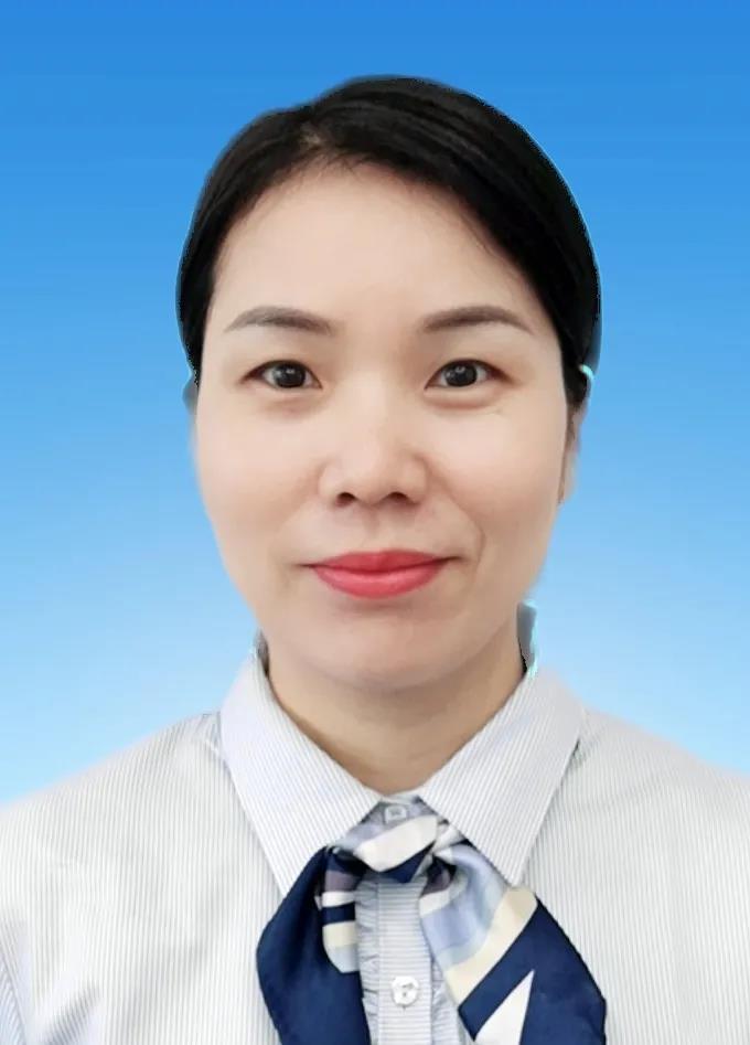 典型人物陈双红树优秀榜样展巾帼风采